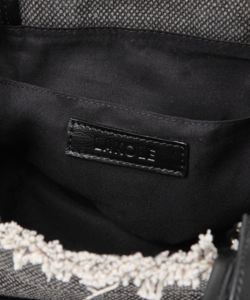 LAKOLE（ラコレ）の「キャンバスフリンジミニショルダーバッグ / 288658（ショルダーバッグ・レディース・ブルー/ベージュ/ブラック・FREE）」の14枚目の写真