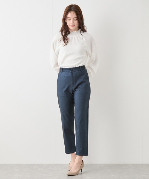 Jayro(ジャイロ)の「後ギャザーテーパードパンツ(その他パンツ・レディース・ブラック/ネイビー・M)」の6枚目の写真
