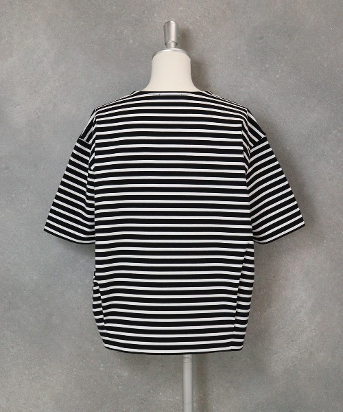 STUDIO PICONE(スタジオピッコーネ)の「UV冷感ボーダープルオーバー(Tシャツ/カットソー・レディース・ベージュ/ブラック/ホワイト・L/M/LL)」の13枚目の写真