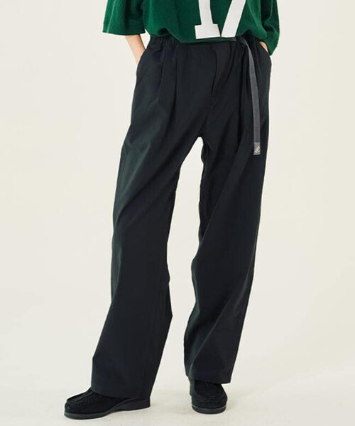 GRAMICCI ブラックストレートパンツ Gramicci（グラミチ）Gramicci PANT STRAIGHT FIT（グラミチ