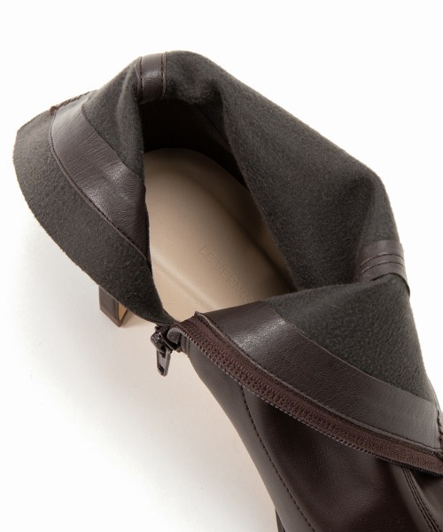 LE VERNIS（ル・ベルニ）の「LE VERNIS(ル・ベルニ)Skinny short boots（ブーツ・レディース・ブラック/ホワイト/ダークブラウン・24.5/24/23.5/23）」の21枚目の写真