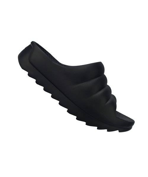 TELIC(テリック)の「TELIC/テリック メンズ レディース サンダル リカバリーサンダル ビーチサンダル 下北沢病院推奨 W-CLOUD(サンダル・メンズ・ブラック・L/M/XL/S/ML)」の3枚目の写真