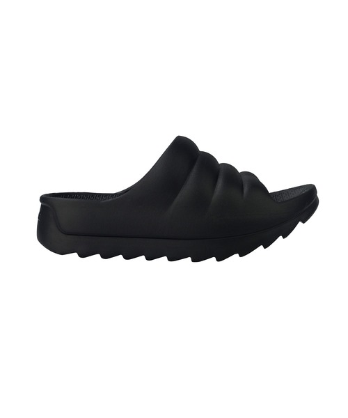 TELIC(テリック)の「TELIC/テリック メンズ レディース サンダル リカバリーサンダル ビーチサンダル 下北沢病院推奨 W-CLOUD(サンダル・メンズ・ブラック・L/M/XL/S/ML)」の4枚目の写真