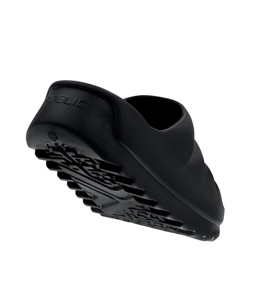 TELIC(テリック)の「TELIC/テリック メンズ レディース サンダル リカバリーサンダル ビーチサンダル 下北沢病院推奨 W-CLOUD(サンダル・メンズ・ブラック・L/M/XL/S/ML)」の5枚目の写真