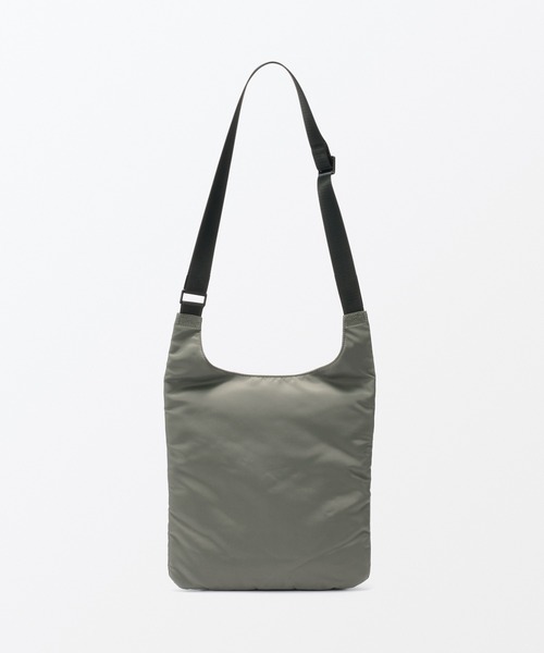 MUJI Labo(ムジラボ)の「〔MUJI Labo〕ナイロンショルダーバッグ(ショルダーバッグ・メンズ・カーキ系/ブラック・FREE)」の14枚目の写真