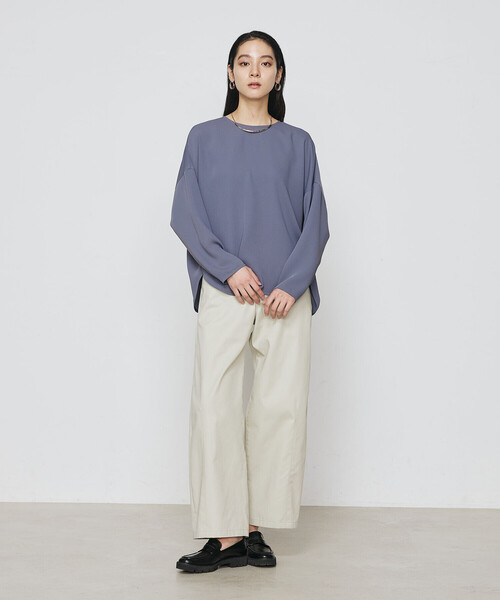 COMME CA（コムサ）の「ダブルクロスライト プルオーバーブラウス（シャツ/ブラウス・レディース・チャコール/アイボリー・FREE）」の8枚目の写真