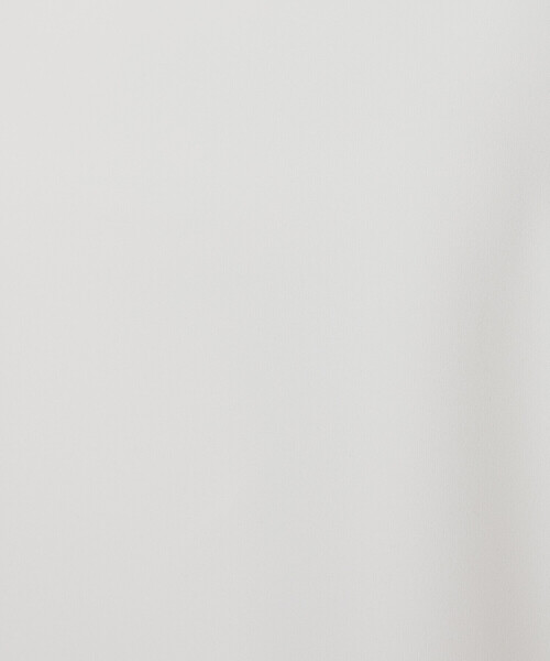 COMME CA（コムサ）の「ダブルクロスライト プルオーバーブラウス（シャツ/ブラウス・レディース・チャコール/アイボリー・FREE）」の6枚目の写真