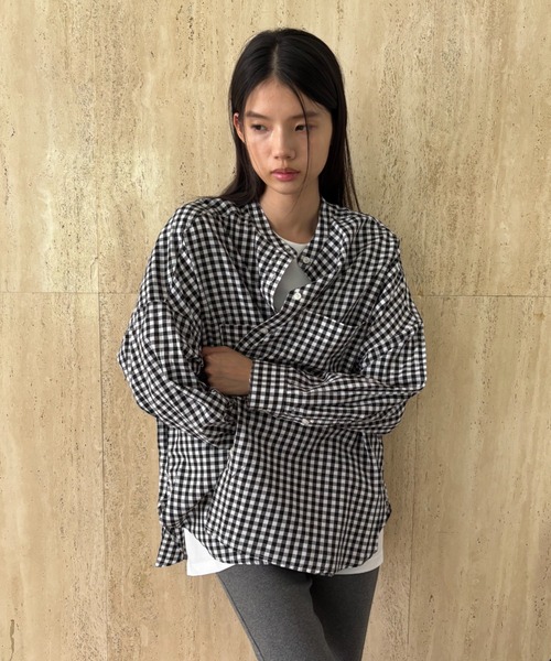 FUULLY STUDIO（フーリィーステューディオ）の「ボイルバンドカラーシャツ（シャツ/ブラウス・レディース・チェック/ストライプ・FREE）」の3枚目の写真