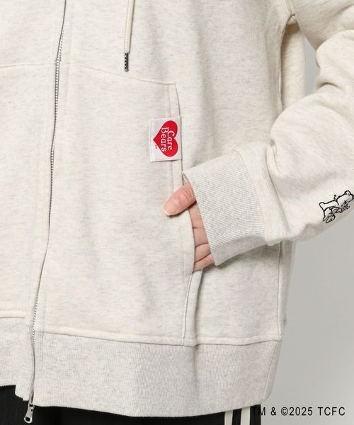 PAGEBOY（ページボーイ）の「【ケアベア×PAGEBOY】シシュウZIPパーカー（パーカー・レディース・ベージュ系その他/グレー・FREE）」の6枚目の写真