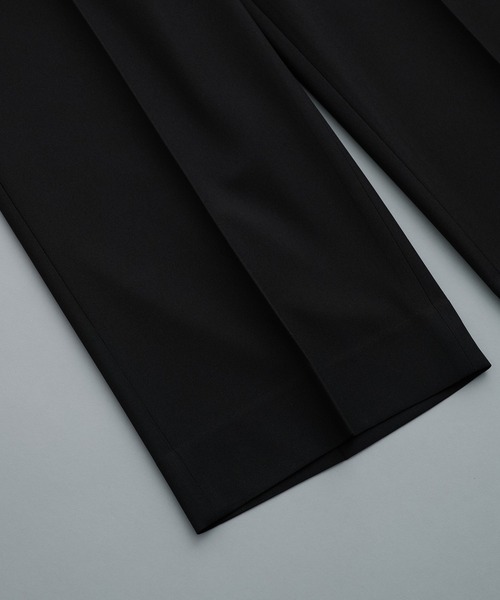 PUBLIC TOKYO（パブリックトウキョウ）の「〈セットアップ対応〉GRトロピカルエバークリースストレートスラックス（スラックス・メンズ・ダークグレー/ブラック/ライトブラウン・1/2/3）」の6枚目の写真