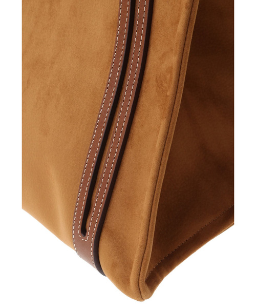 A VACATION（アヴァケーション）の「＜A VACATION (ア ヴァケーション