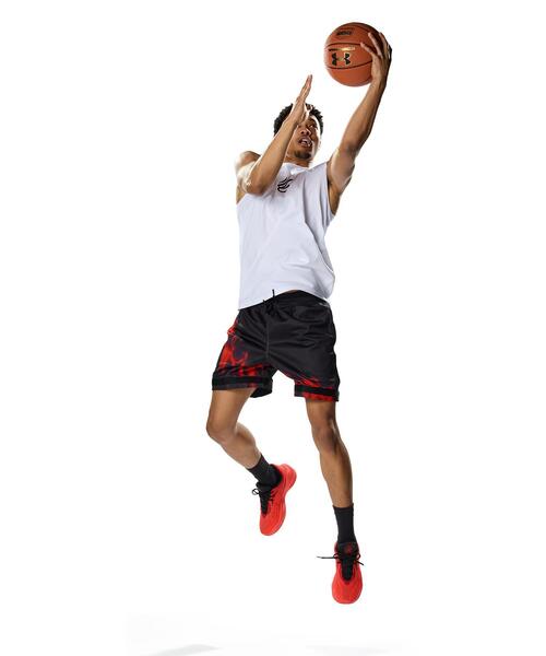 UNDER ARMOUR（アンダーアーマー）の「カリー テック ロゴ スリーブレス シャツ（バスケットボール/メンズ）（タンクトップ・メンズ・ホワイト・XL/L/M/3XL/S/2XL）」の5枚目の写真