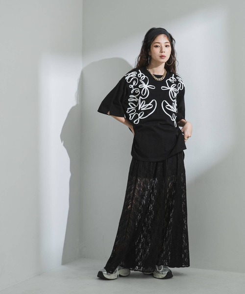 bohmal(ボマール)の「コードラインオーバーサイズTシャツ(Tシャツ/カットソー・レディース・ホワイト/ブラック・FREE)」の15枚目の写真