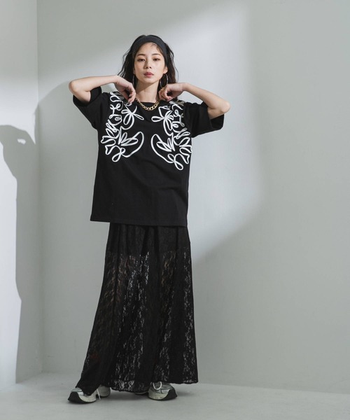 bohmal(ボマール)の「コードラインオーバーサイズTシャツ(Tシャツ/カットソー・レディース・ホワイト/ブラック・FREE)」の16枚目の写真