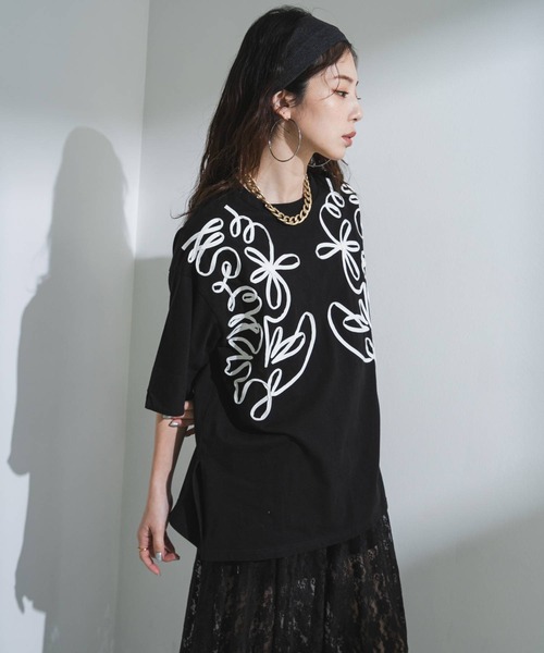 bohmal(ボマール)の「コードラインオーバーサイズTシャツ(Tシャツ/カットソー・レディース・ホワイト/ブラック・FREE)」の8枚目の写真