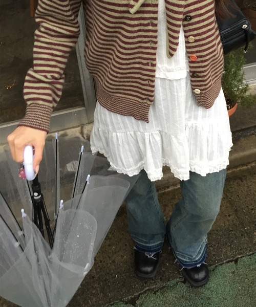 Judin(ジュディン)の「Raw edge flare denim pants【JD】(デニムパンツ・レディース・ブルー・M/S)」の15枚目の写真