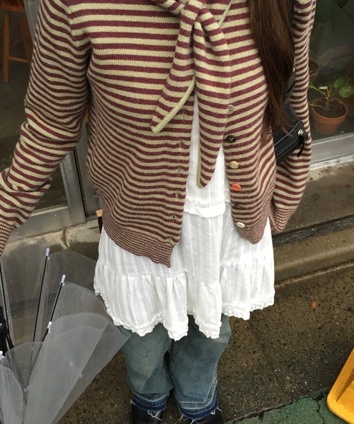 Judin(ジュディン)の「Raw edge flare denim pants【JD】(デニムパンツ・レディース・ブルー・M/S)」の11枚目の写真