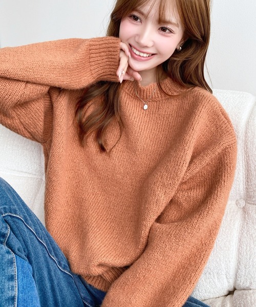moment+(モーメントプラス)の「【13色展開】モヘアライクベーシックニットプルオーバー(ニット/セーター・レディース・ブルー/チャコールグレー/オフホワイト/ブラック/ピンク/イエロー/ミント/オレンジ/ブラウン/ラベンダー/ネイビー/杢グレー/レッド・L/M)」の13枚目の写真