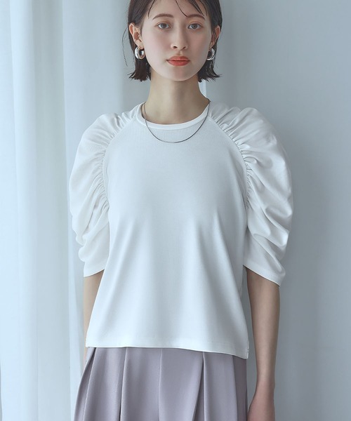 Ampirula(アンピルーラ)の「ショルダーギャザーTシャツ カットソー(Tシャツ/カットソー・レディース・グレー/ブラック/ホワイト・FREE)」の15枚目の写真