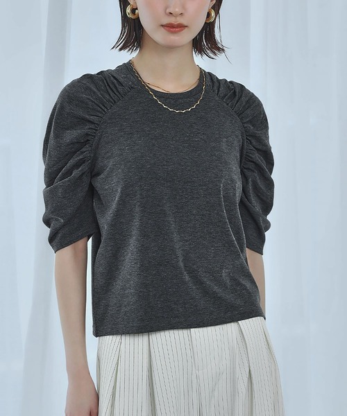 Ampirula(アンピルーラ)の「ショルダーギャザーTシャツ カットソー(Tシャツ/カットソー・レディース・グレー/ブラック/ホワイト・FREE)」の21枚目の写真