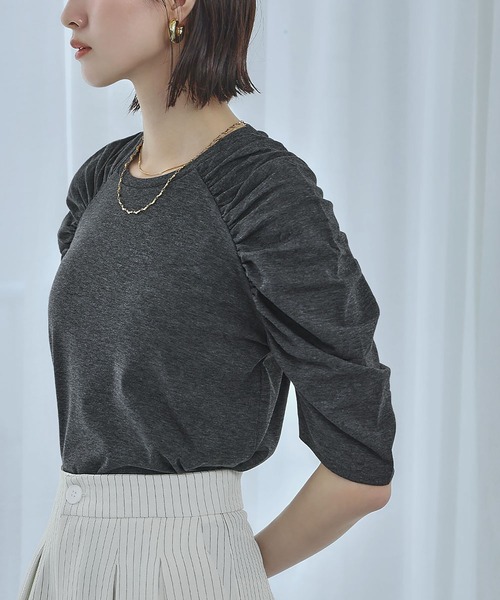 Ampirula(アンピルーラ)の「ショルダーギャザーTシャツ カットソー(Tシャツ/カットソー・レディース・グレー/ブラック/ホワイト・FREE)」の22枚目の写真