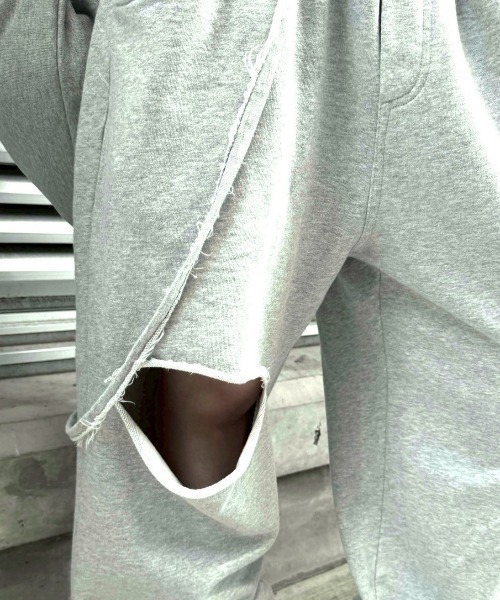 Never mind the XU / Chikashitsu+（ネバーマインド ザ エックスユー / チカシツプラス）の「【nmtc+】string damage sweat pants / 【エヌエムティーシープラス】ストリングダメージスウェットパンツ（スウェットパンツ・メンズ・ブラック/グレー・ONE SIZE）」の16枚目の写真