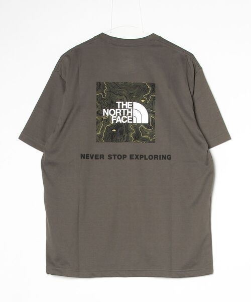 THE NORTH FACE(ザノースフェイス)の「ザ・ノースフェイス / ショートスリーブバックスクエアトラバースロゴティー NT32543(メンズ)(Tシャツ/カットソー・メンズ・ブラック系その他/ホワイト系その他/ベージュ系その他/グリーン系その他/グリーン系その他2・MEDIUM/LARGE/X-LARGE)」の7枚目の写真