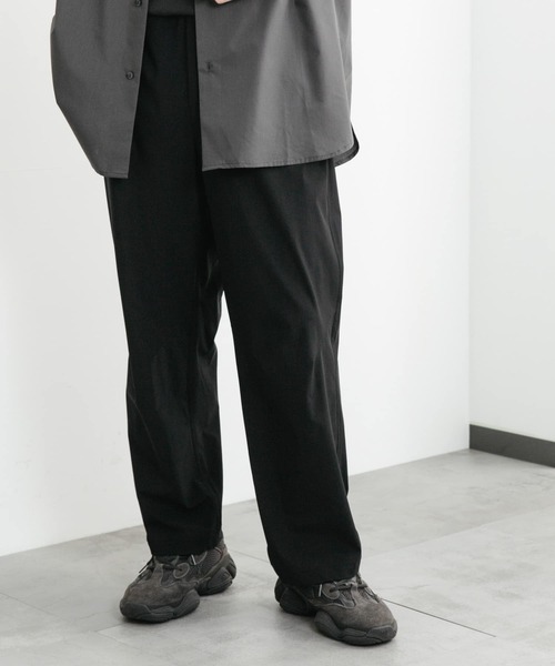 SENSE OF PLACE by URBAN RESEARCH（センスオブプレイスバイアーバンリサーチ）の「4WAYストレッチウェビングベルトパンツ（その他パンツ・メンズ・ブラック/チャコールグレー/ライトカーキ・MEDIUM/LARGE）」の5枚目の写真