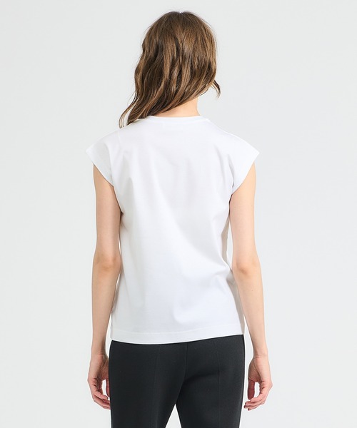 ESTNATION(エストネーション)の「ESTNATION / アルビニ コットンスムース ノースリーブ カットソー(Tシャツ/カットソー・レディース・ホワイト/ブラック/ネイビー/ピンク・FREE)」の6枚目の写真