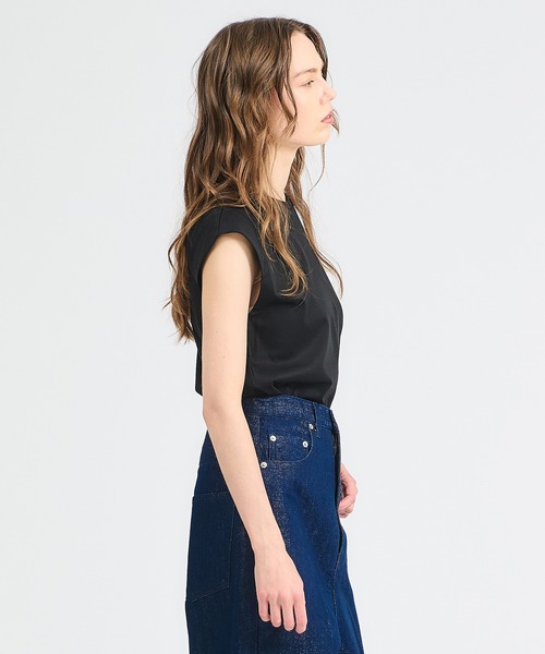 ESTNATION(エストネーション)の「ESTNATION / アルビニ コットンスムース ノースリーブ カットソー(Tシャツ/カットソー・レディース・ホワイト/ブラック/ネイビー/ピンク・FREE)」の8枚目の写真