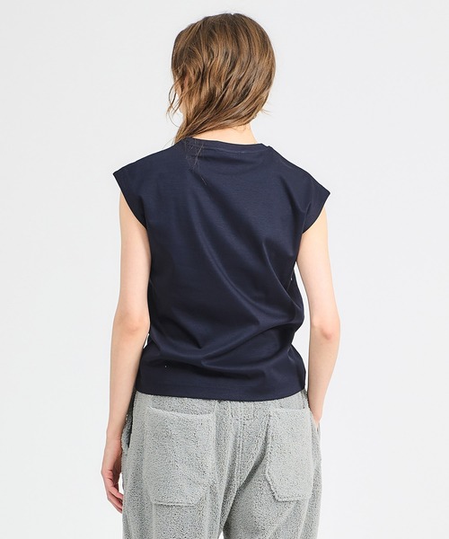 ESTNATION(エストネーション)の「ESTNATION / アルビニ コットンスムース ノースリーブ カットソー(Tシャツ/カットソー・レディース・ホワイト/ブラック/ネイビー/ピンク・FREE)」の20枚目の写真