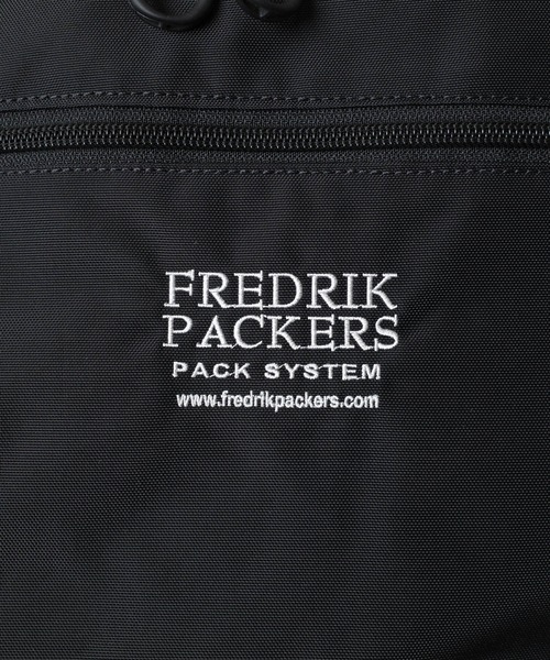 FREDRIK PACKERS(フレドリックパッカーズ)の「『FREDRIK PACKERS』TRAVEL SERIES 420D BACKPACK MELL トラベルシリーズ バックパック メル(バックパック/リュック・レディース・ブラック/グレイッシュベージュ・FREE)」の5枚目の写真