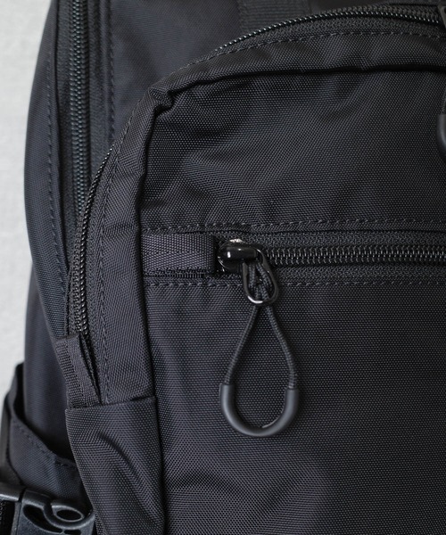 FREDRIK PACKERS(フレドリックパッカーズ)の「『FREDRIK PACKERS』TRAVEL SERIES 420D BACKPACK MELL トラベルシリーズ バックパック メル(バックパック/リュック・レディース・ブラック/グレイッシュベージュ・FREE)」の7枚目の写真