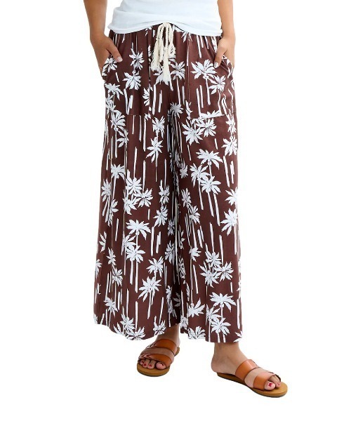 BILLABONG(ビラボン)の「BILLABONG レディース WIDE EASY LONG PANTS ロングパンツ 【2025年夏モデル】/ビラボン総柄ウエストゴムワイドイージーパンツ(その他パンツ・レディース・ブラック系その他/ブラウン系その他/ブルー・MEDIUM)」の9枚目の写真