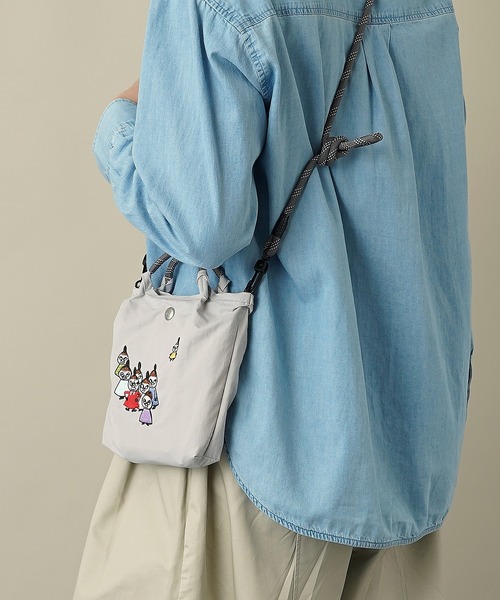 MOOMIN(ムーミン)の「【MOOMIN】(ムーミン) 軽量 撥水 ミニショルダーバッグ スマホ パスポート 縦長ミニポシェット RMPK-03(ショルダーバッグ・レディース・グレー/ベージュ/グリーン系その他/ネイビー/ライトグレー/グリーン/レッド/チャコール/ヘザーチャコール/ブラウン/ライトグレー系・ONE SIZE)」の16枚目の写真