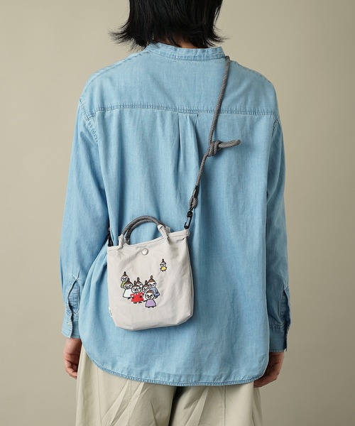 MOOMIN(ムーミン)の「【MOOMIN】(ムーミン) 軽量 撥水 ミニショルダーバッグ スマホ パスポート 縦長ミニポシェット RMPK-03(ショルダーバッグ・レディース・グレー/ベージュ/グリーン系その他/ネイビー/ライトグレー/グリーン/レッド/チャコール/ヘザーチャコール/ブラウン/ライトグレー系・ONE SIZE)」の17枚目の写真