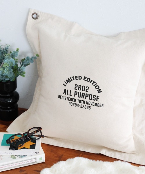 niko and...（ニコアンド）の「オリジナル　ロゴプリントクッションカバー（クッション/クッションカバー・レディース・ブルー/ナチュラル・0）」の2枚目の写真