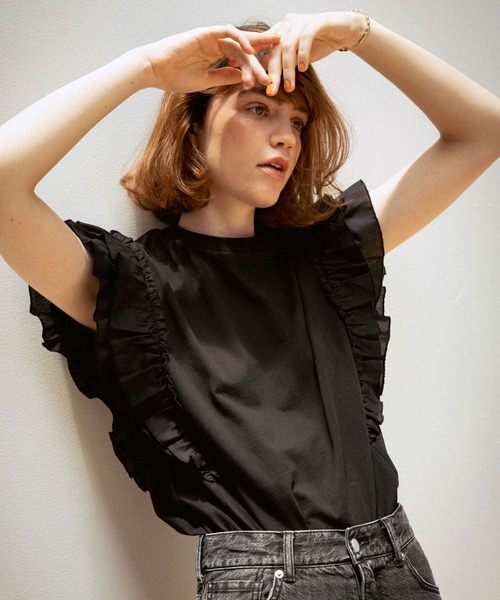 URBAN RESEARCH Sonny Label（アーバンリサーチサニーレーベル）の「フリルフレンチスリーブプルオーバー（Tシャツ/カットソー・レディース・ブラウン/ベージュ系その他/ブラック・FREE）」の8枚目の写真