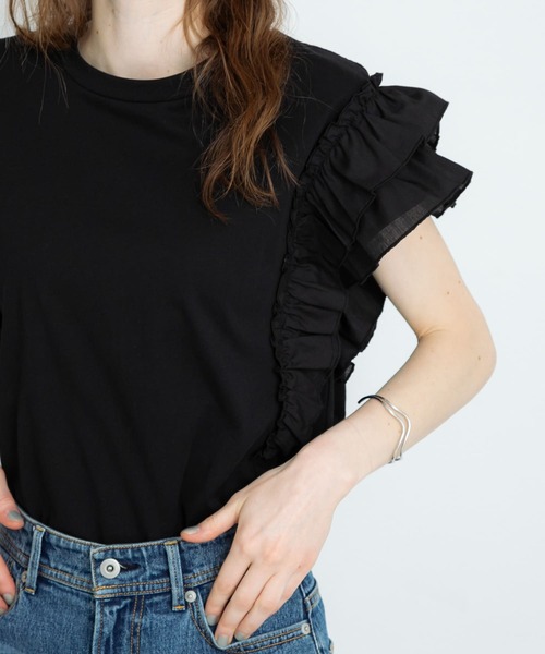 URBAN RESEARCH Sonny Label（アーバンリサーチサニーレーベル）の「フリルフレンチスリーブプルオーバー（Tシャツ/カットソー・レディース・ブラウン/ベージュ系その他/ブラック・FREE）」の11枚目の写真