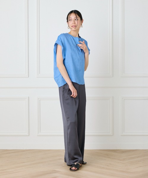 INED（イネド）の「リネンフレンチスリーブシャツブラウス《lelinzephyr/ル・ランゼフィール》（シャツ/ブラウス・レディース・オフホワイト/ブルー/グレイッシュベージュ・9号/7号）」の9枚目の写真