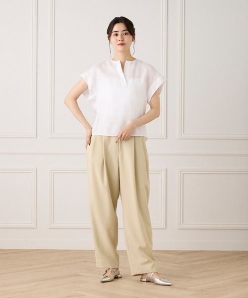 INED（イネド）の「リネンフレンチスリーブシャツブラウス《lelinzephyr/ル・ランゼフィール》（シャツ/ブラウス・レディース・オフホワイト/ブルー/グレイッシュベージュ・9号/7号）」の4枚目の写真