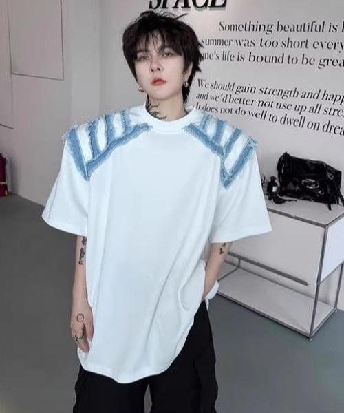 FreeZone（フリーゾーン）の「デニムショルダーカットオーバーサイズTシャツ（Tシャツ/カットソー・メンズ・ホワイト/ブラック・F）」の20枚目の写真