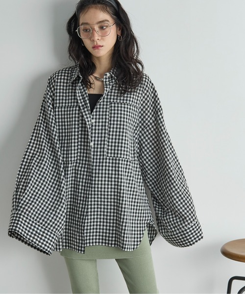 THE YOn(ザヨン)の「スーパーワイドスリーブルーズフィットシャツ(シャツ/ブラウス・レディース・ブラック/クリーム/ブラウン/ピンク・FREE)」の7枚目の写真