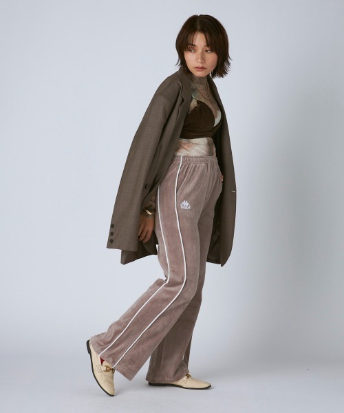 Kappa（カッパ）の「ベロアフレアパンツ（その他パンツ・レディース・グレー/ブラック・LARGE/MEDIUM/SMALL）」の10枚目の写真