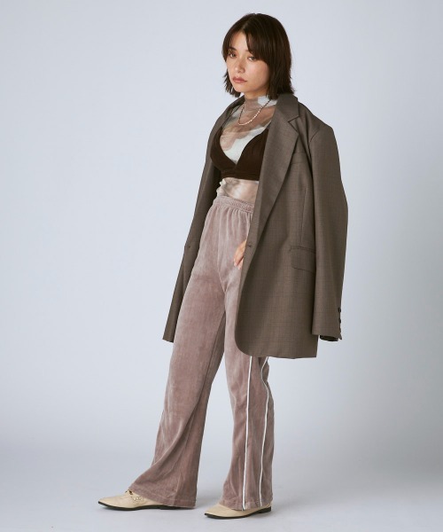 Kappa（カッパ）の「ベロアフレアパンツ（その他パンツ・レディース・グレー/ブラック・LARGE/MEDIUM/SMALL）」の8枚目の写真