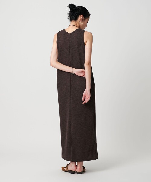 BEAUTY&YOUTH UNITED ARROWS（ビューティーアンドユースユナイテッドアローズ）の「ポリエステルアメリカンスリーブワンピース（ワンピース・レディース・ナチュラル/ブラック/ダークブラウン・S/M）」の8枚目の写真