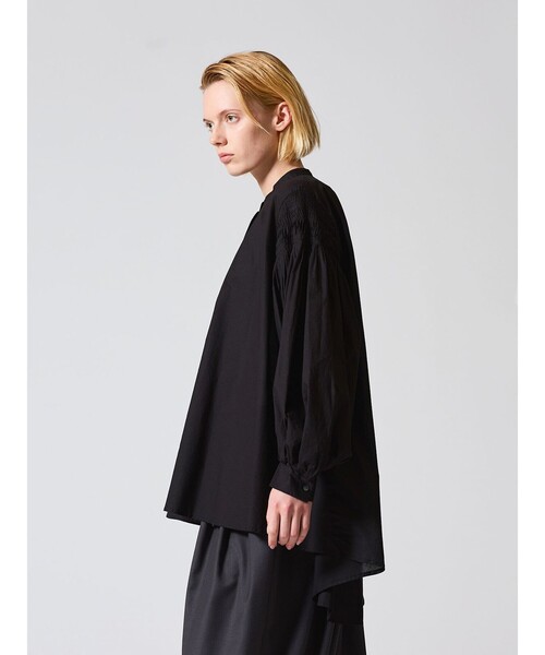 mizuiroind（ミズイロインド）の「mizuiro ind ピンタックパフスリーブシャツ（シャツ/ブラウス・レディース・オフホワイト/ネイビー/グレー/ブラック/ワインレッド・FREE）」の12枚目の写真