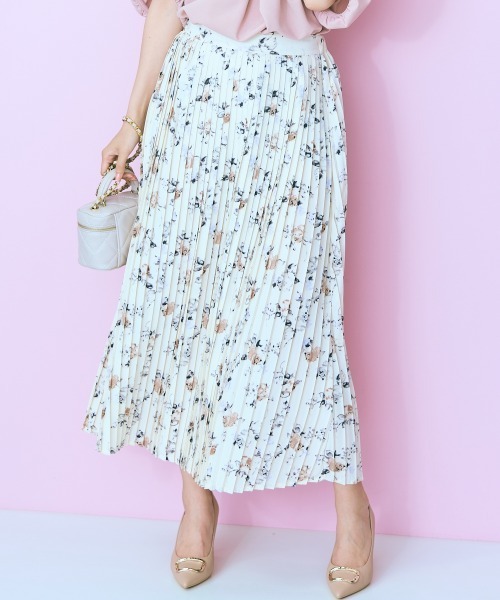 marun（マルン）の「＜大きいサイズ＞花柄プリーツスカート marun（スカート・レディース・ブラック系/アイボリー系・LL/3L/4L/5L/L）」の18枚目の写真