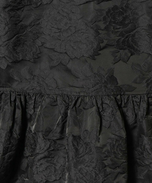 GANNI(ガニー)の「GANNI / ボタニカルジャカードオープンバックミニドレス(ワンピース・レディース・ブラック・34)」の9枚目の写真