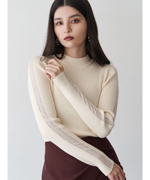 MURUA（ムルーア）の「シアーラインスリーブニット（ニット/セーター・レディース・アイボリー/ブラック/ボルドー・FREE）」の2枚目の写真